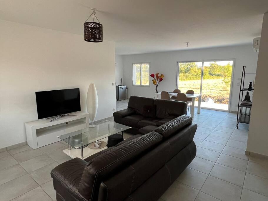 Maison Familiale Contemporaine A Bergerac Ngoại thất bức ảnh